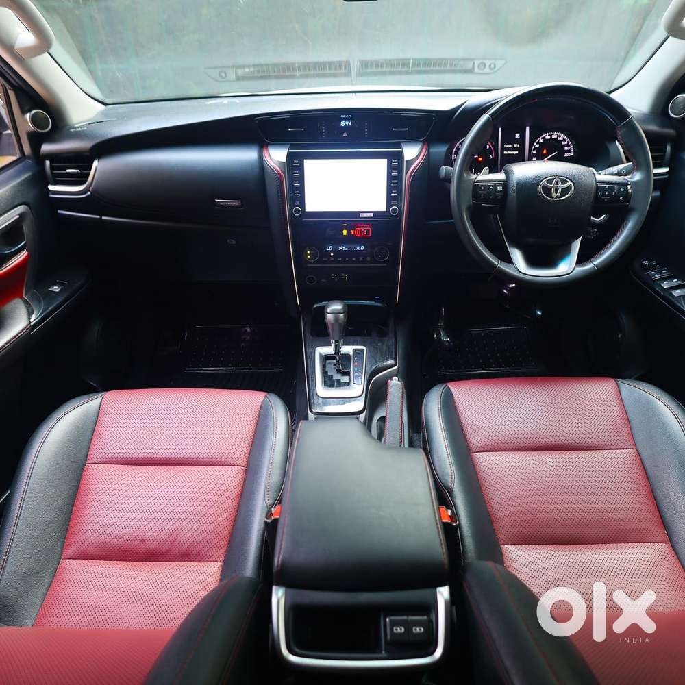 Toyota Fortuner Legender 4x2 At 2.8, 2025, Diesel