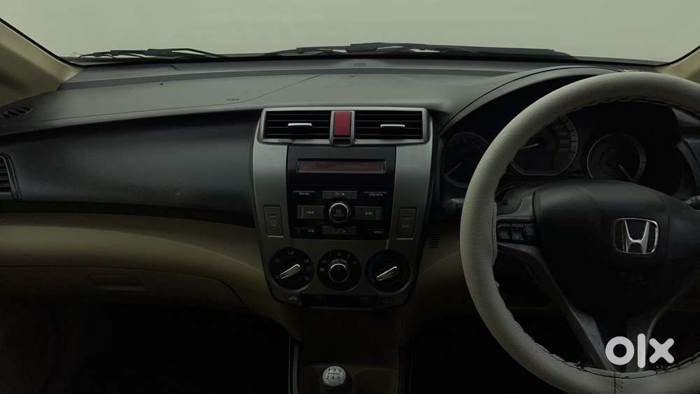 Honda City 2011-2013 V Mt, 2013, Petrol