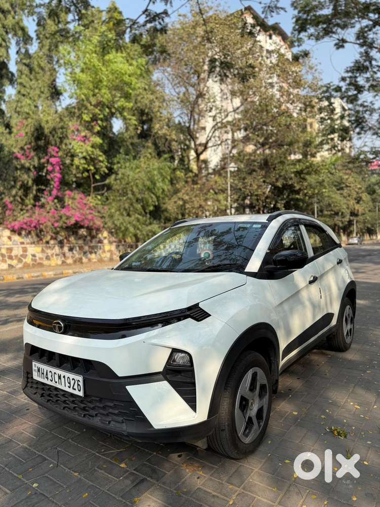 Tata Nexon Smart 1.2 Revotron Petrol 5 Mt, 2024, Petrol