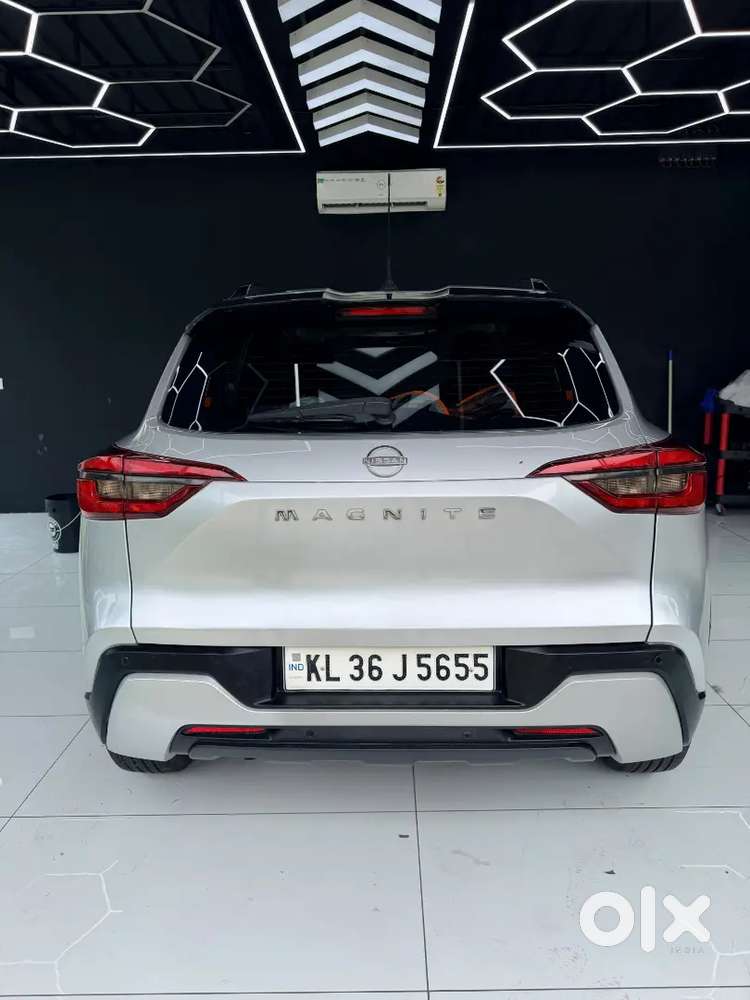 Nissan Magnite (xl 1.0l Petrol)