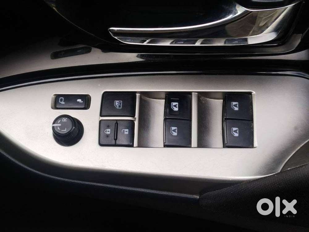 Toyota Innova Crysta [2020-ongoing] 2.4 Zx At 7 Str, 2021, Diesel