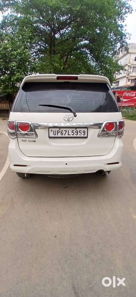 Toyota Fortuner 2011-2016 4x2 Manual, 2013, Diesel