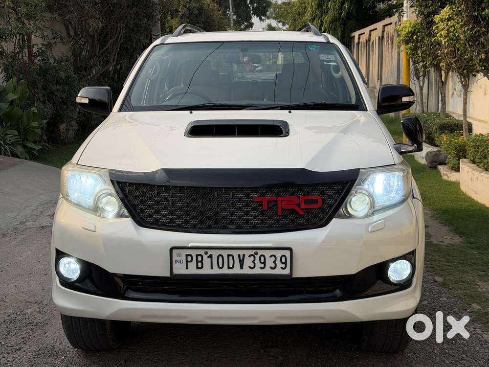 Toyota Fortuner 2011-2016 4x2 At, 2013, Diesel