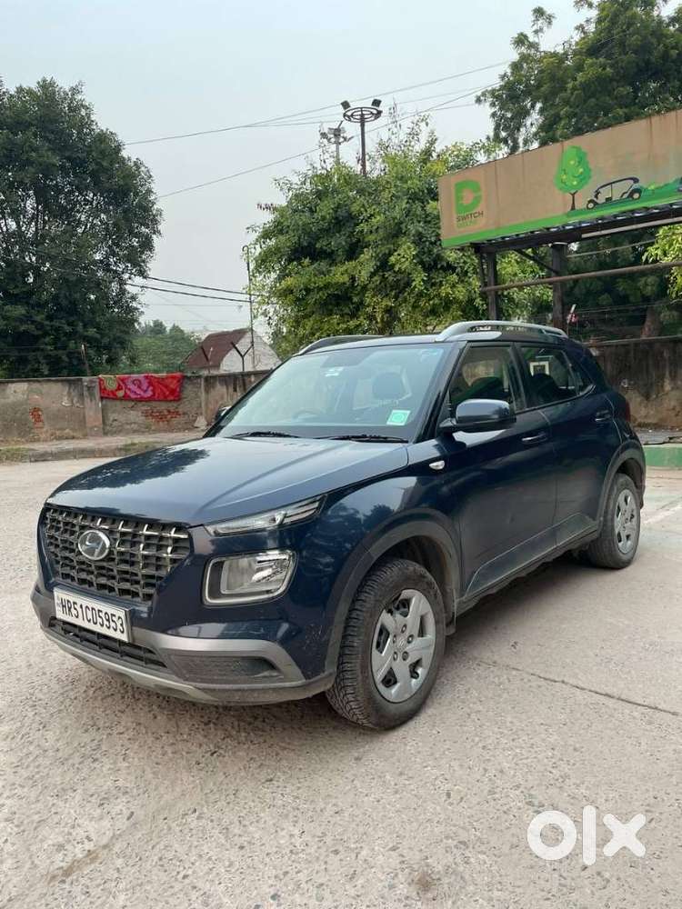 Hyundai Venue S 1.2 Petrol, 2021, Petrol