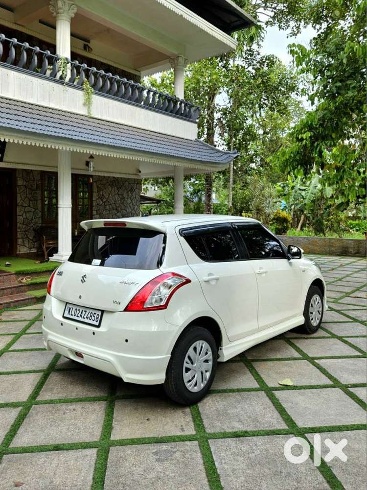 Maruti Suzuki Swift Vxi Glory Limited Edition, 2017, Petrol