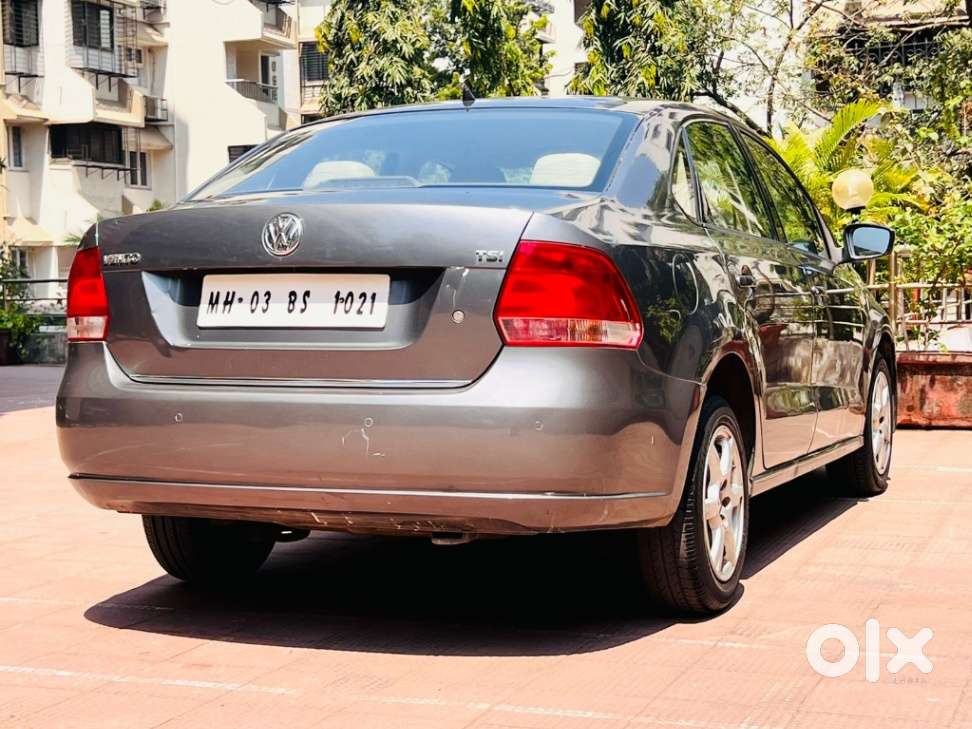 Volkswagen Vento 1.2 Tsi Highline Plus At, 2014, Petrol