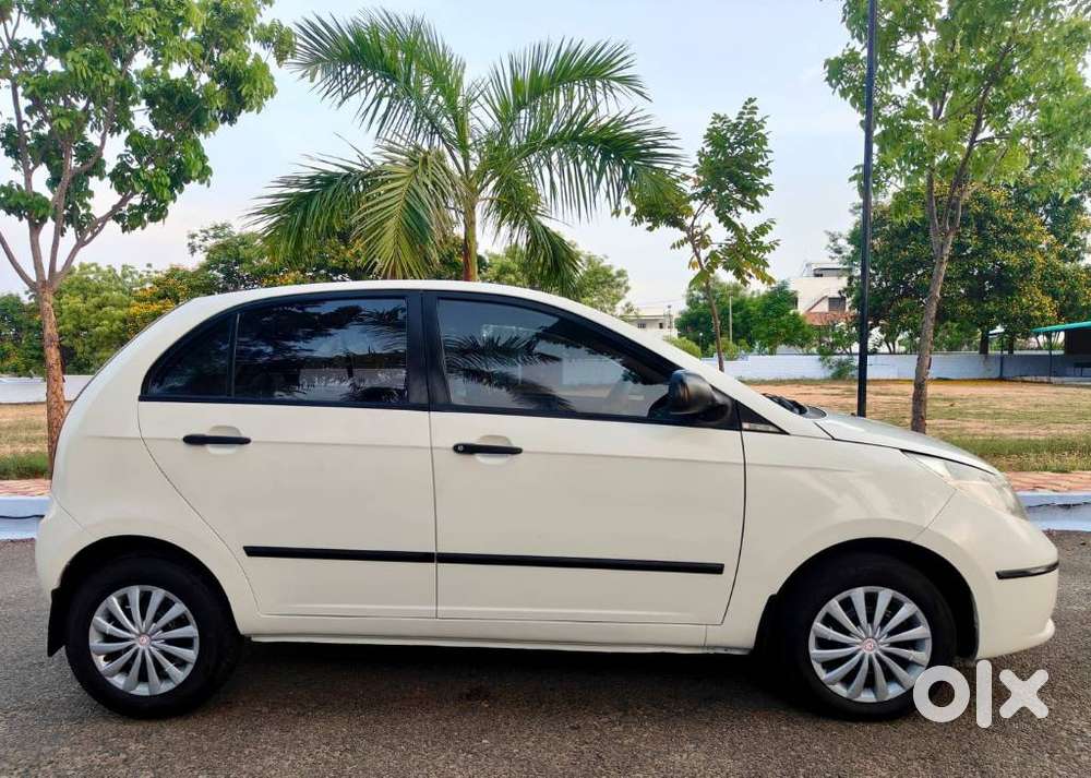 Tata Indica Vista 2008-2013 Aura Plus 1.3 Quadrajet, 2011, Diesel
