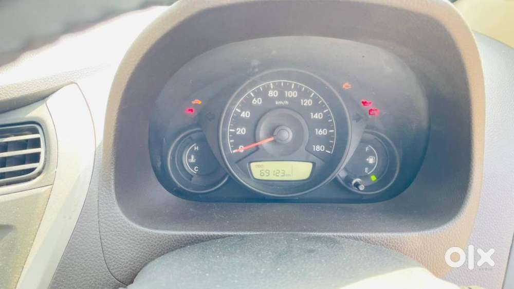 Hyundai Eon 2017 Petrol 71000 Km Driven