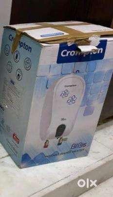 Kitchen Crompton geyser- 3 ltr