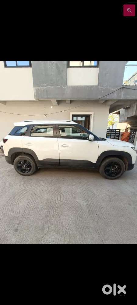 Maruti Suzuki Brezza 2022 Petrol 17500 Km Driven