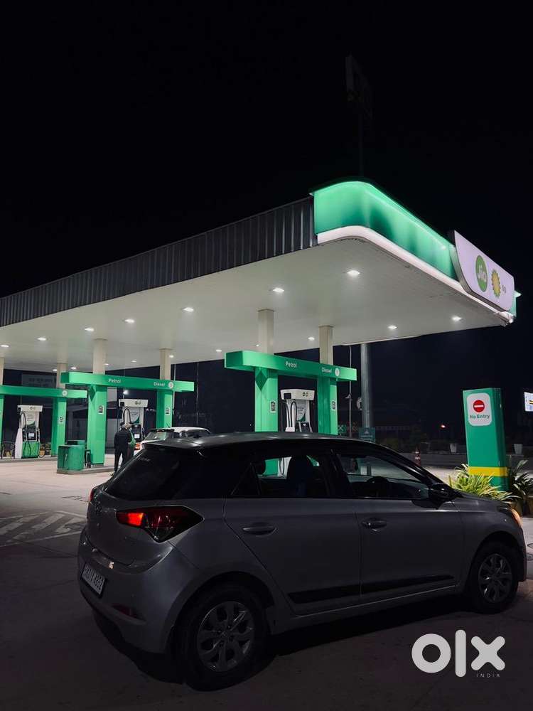 Hyundai Elite I20 2015 Petrol 100000 Km Driven