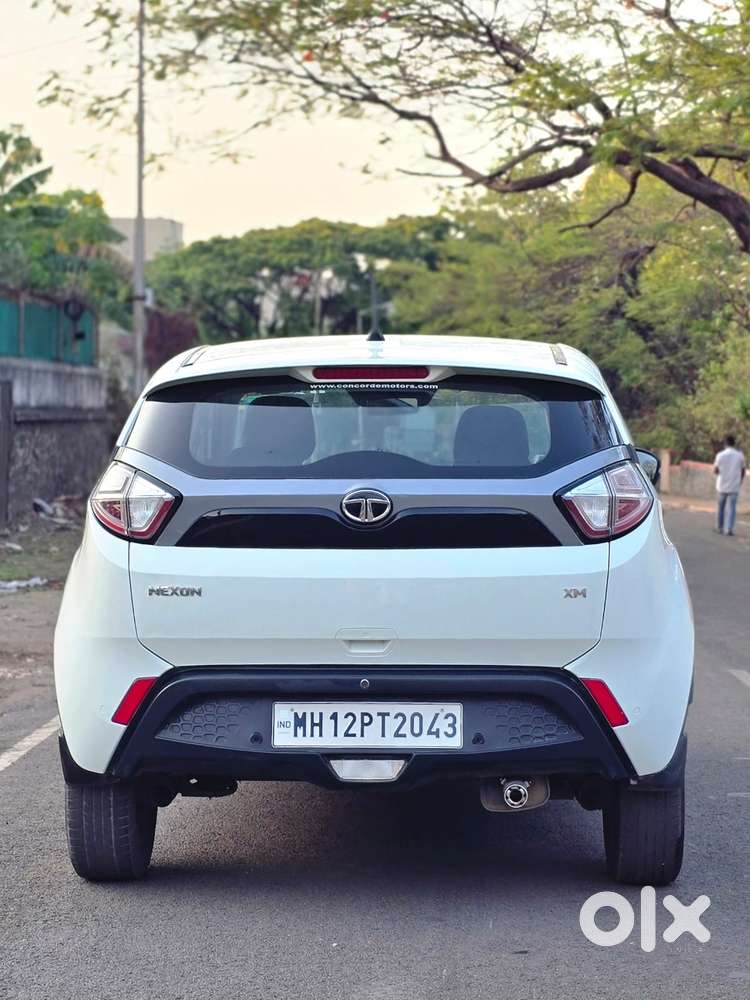Tata Nexon 1.2 Revotron Xm, 2017, Petrol