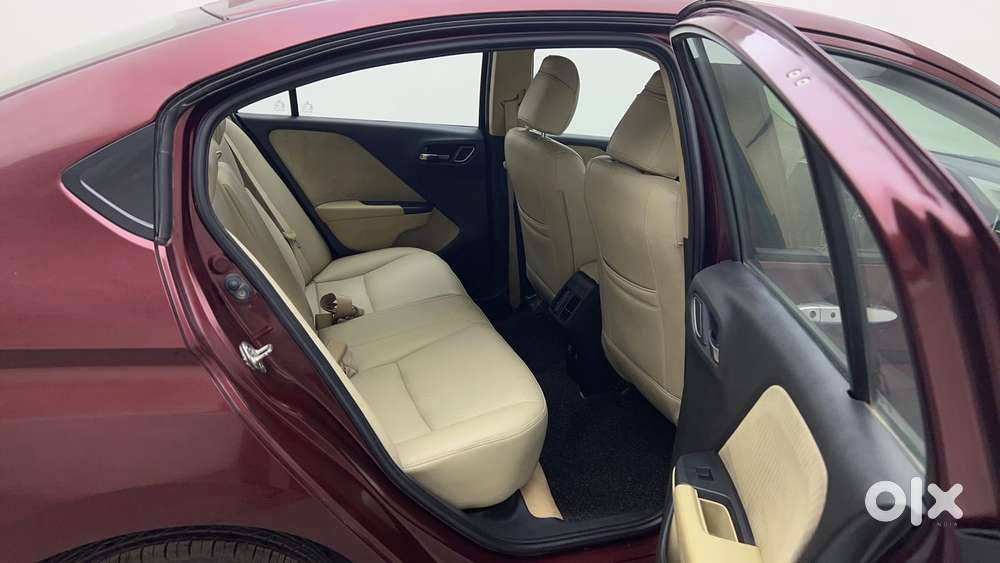 Honda City I-vtec V, 2017, Petrol