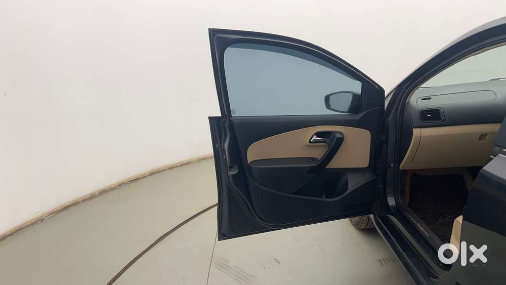 Volkswagen Ameo 1.2 Mpi Comfortline Plus, 2016, Petrol
