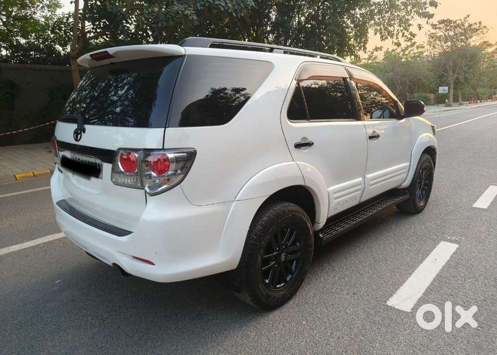 Toyota Fortuner 3.0 4x2 Mt, 2012, Diesel