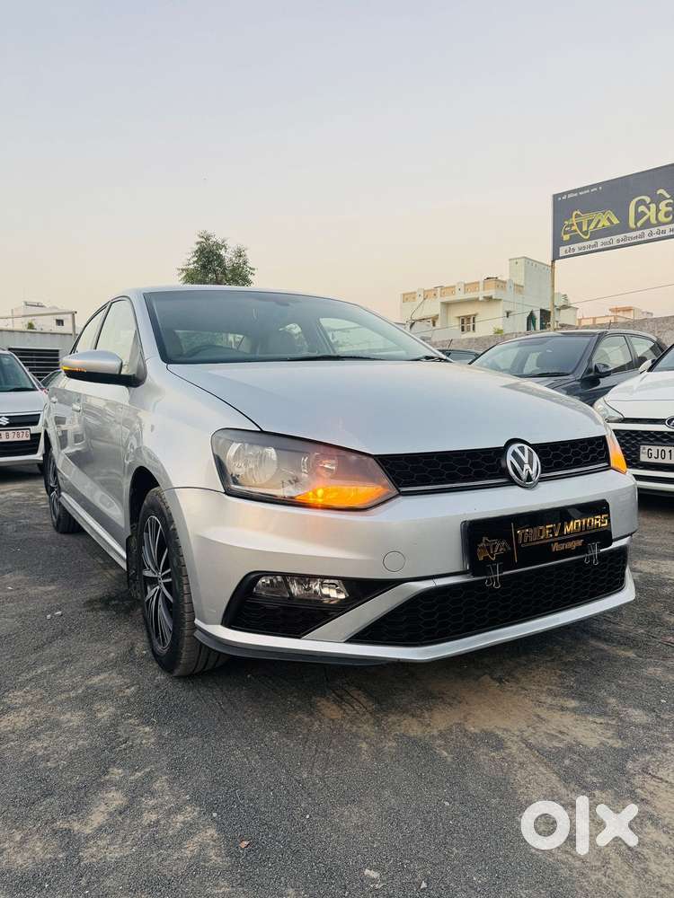 Volkswagen Vento 1.6 Highline, 2020, Petrol