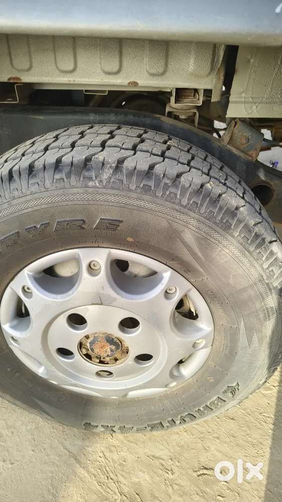 Good Tyre Condition New Seat Cover
