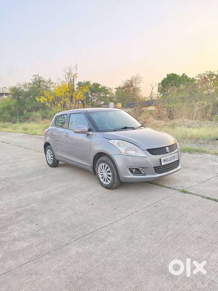 Maruti Suzuki Swift 2011-2014 Vxi, 2013, Petrol