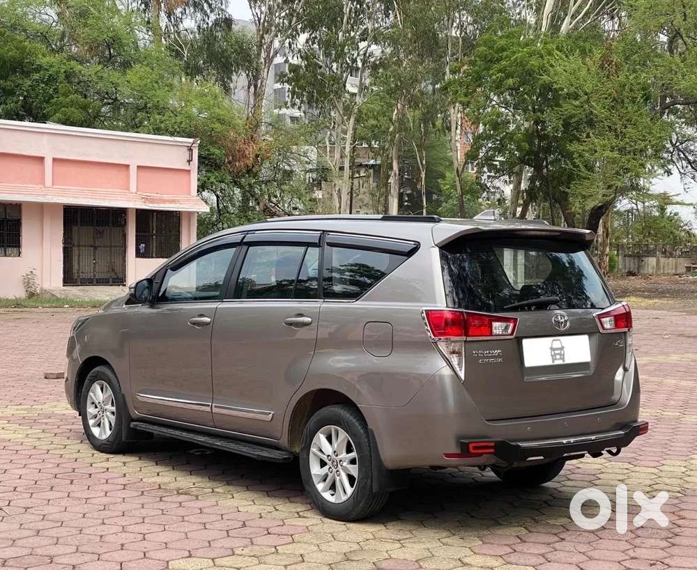 Toyota Innova Crysta [2020-ongoing] 2.4 Gx 8 Str, 2019, Diesel