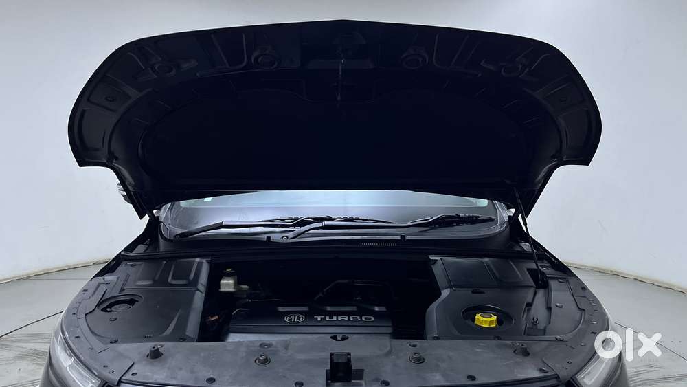 Mg Hector Plus 1.5 Sharp Turbo Cvt 6 Str, 2022, Petrol