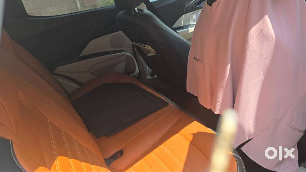 Automatic.  With Sunroof