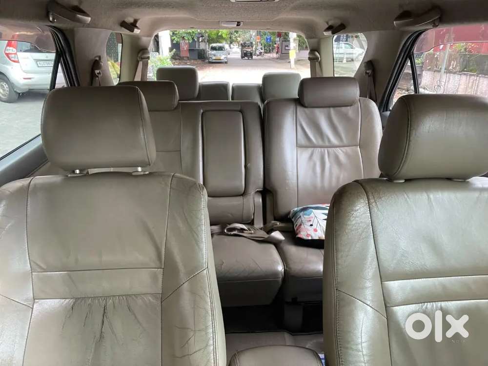 Toyota Fortuner Diesel 2012