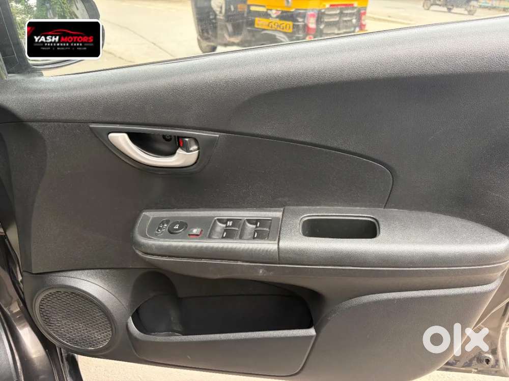 Honda Br-v 1.5 S I-vtec Mt, 2016, Petrol