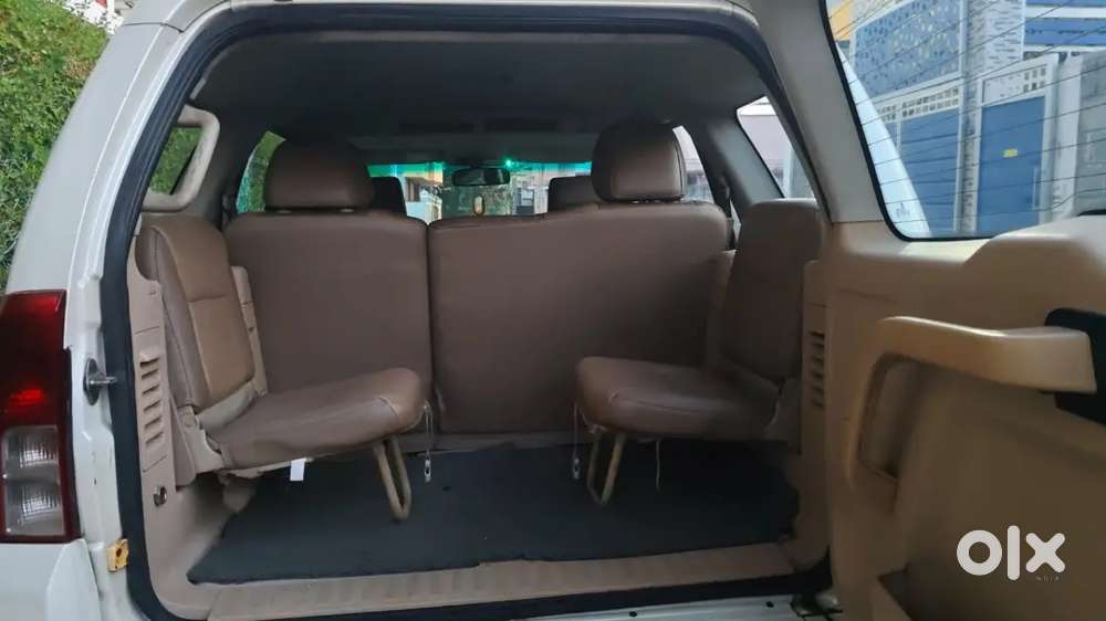 Tata Safari