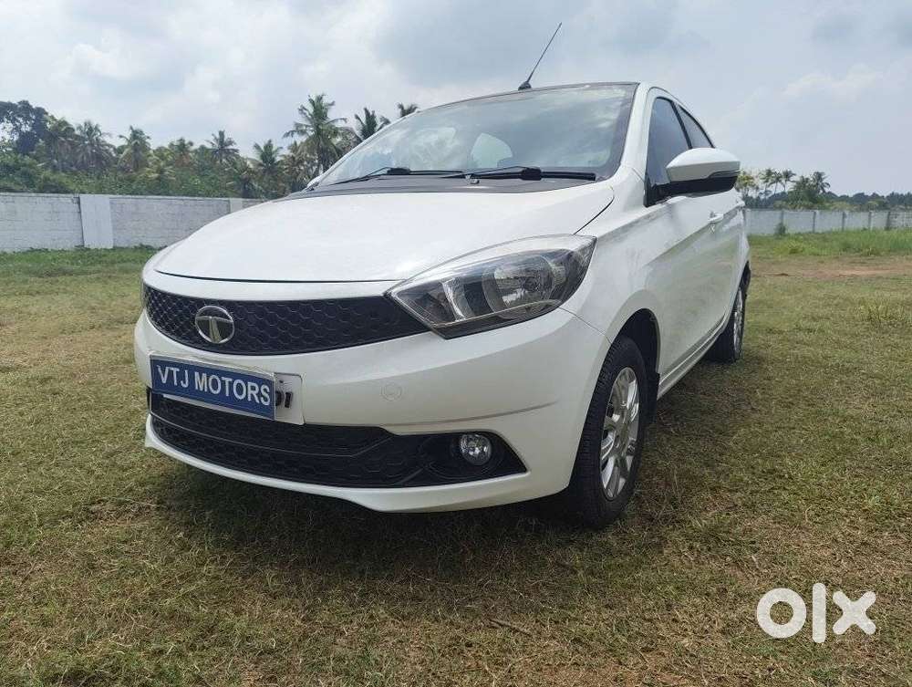 Tata Tiago 1.2 Revotron Xza, 2018, Petrol