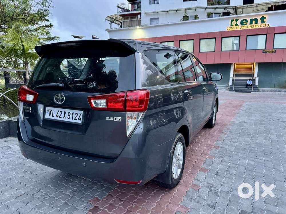 Toyota Innova Crysta 2.8 Gx At, 2017, Diesel