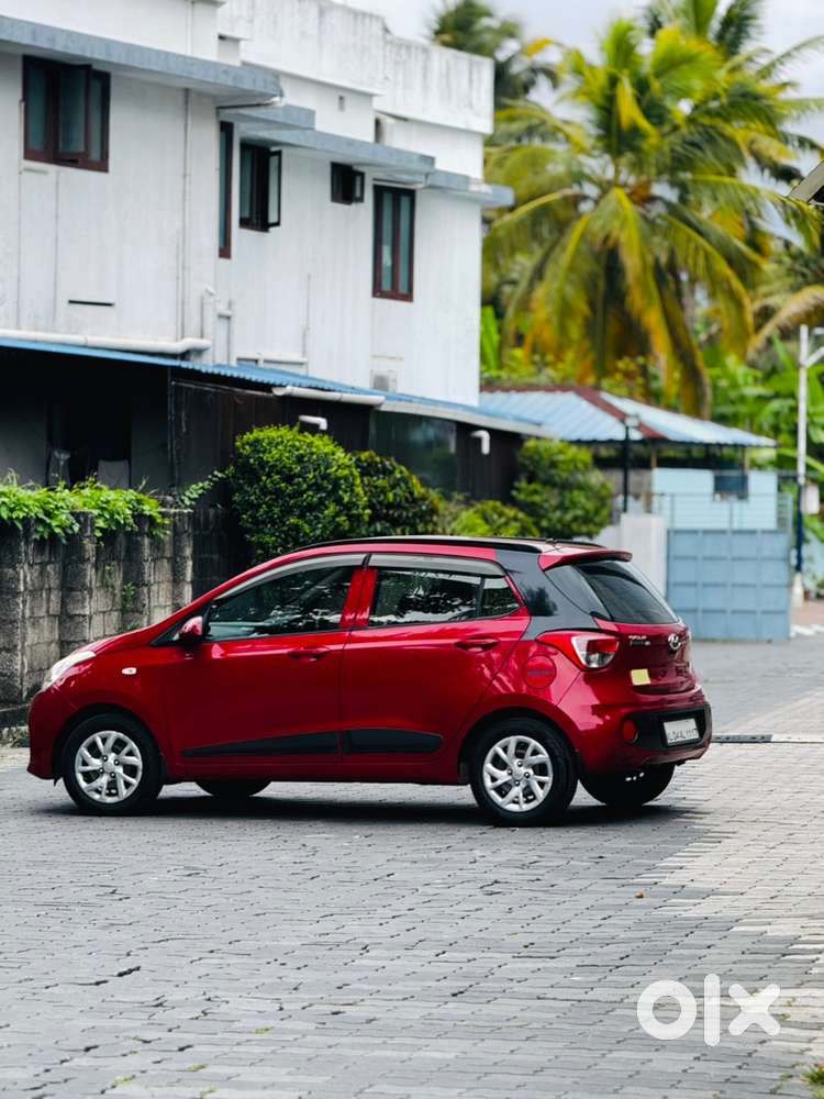 Hyundai Grand I10 2017 Year