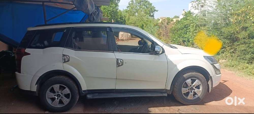 Xuv500 For Sale Good Condition Tyre 80% All Working Fancy Number
