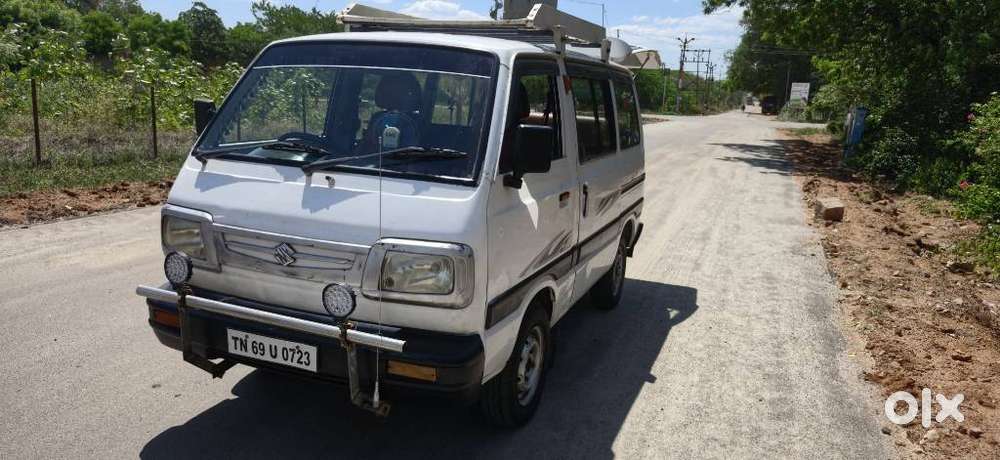 Maruti Suzuki Omni 5 Seater Std, 2004, Petrol