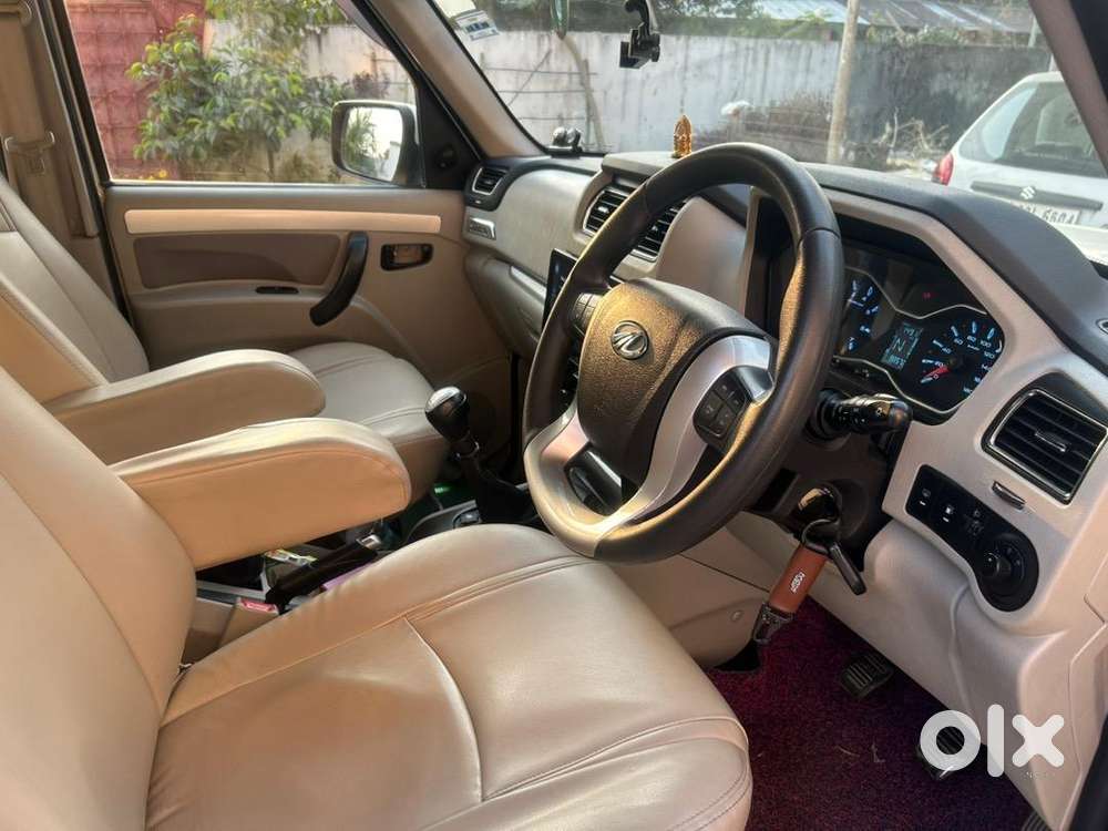 Mahindra Scorpio 2016 Diesel Well Maintained