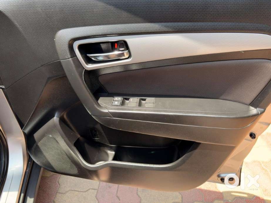 Toyota Urban Cruiser 1.5 High Grade Mt, 2021, Petrol