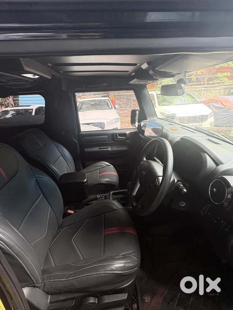 Mahindra Thar Lx 4-str Convertible At, 2023, Petrol