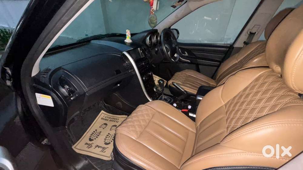 Advocate Car Mahindra Xuv500 7 Seator