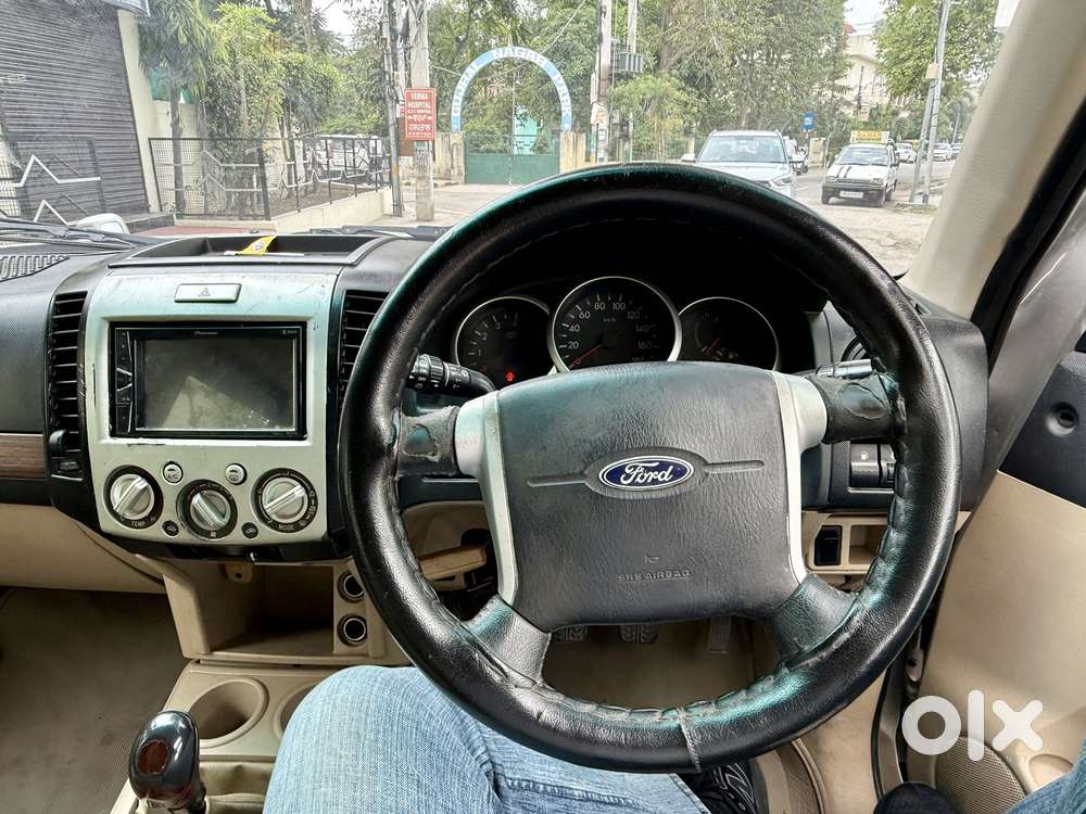 Ford Endeavour 2003-2013 2.5l 4x2 Mt, 2012, Diesel