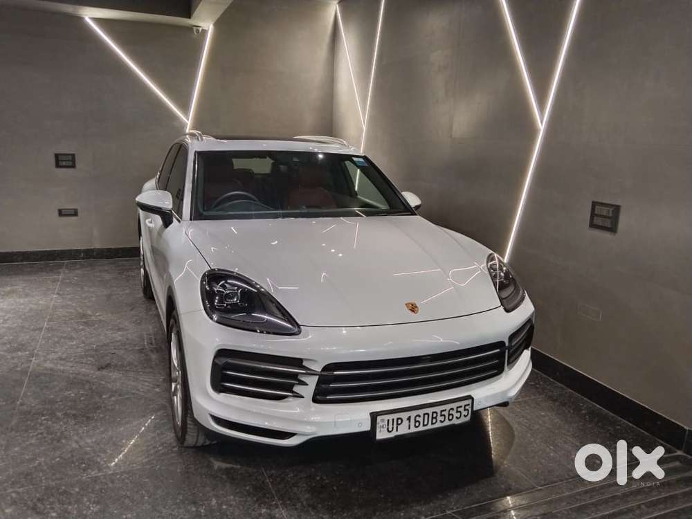 Porsche Cayenne Base, 2022, Petrol