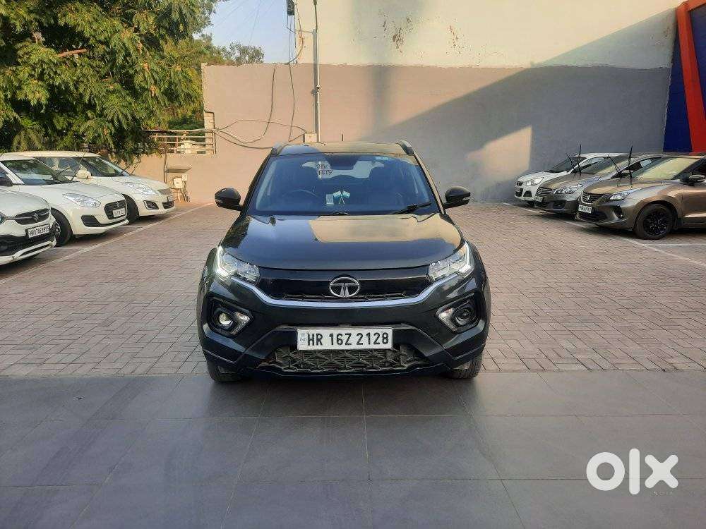Tata Nexon 1.2 Revotron Xm (s), 2022, Petrol