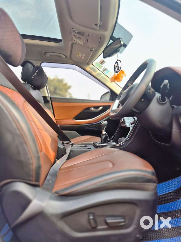 Hyundai Alcazar Platinum, 2022, Petrol