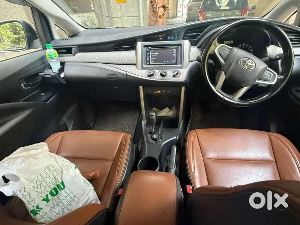Toyota Innova Crysta 2017 Diesel 120000 Km Driven
