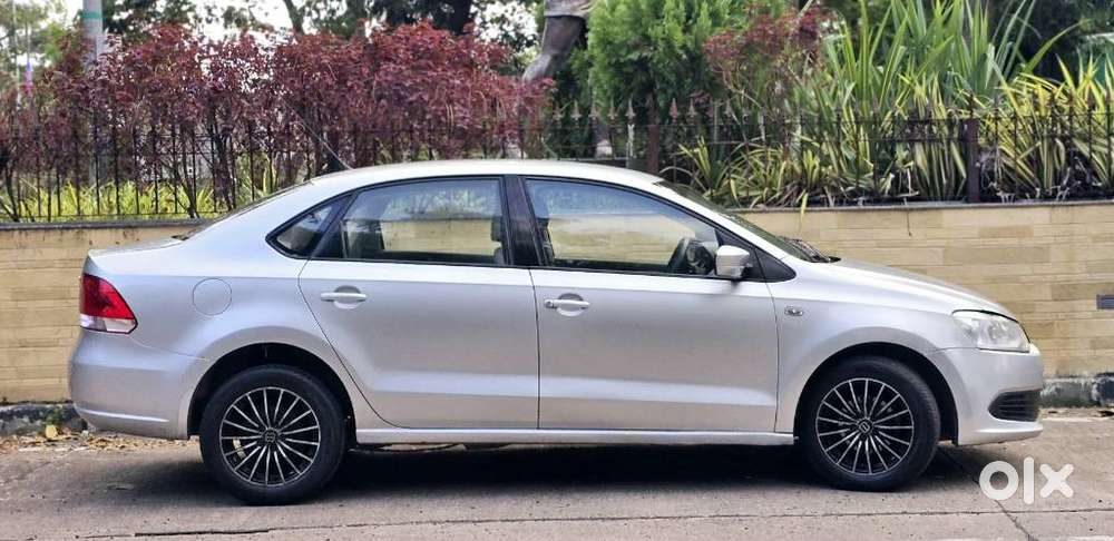 Volkswagen Vento Petrol Trendline, 2011, Petrol