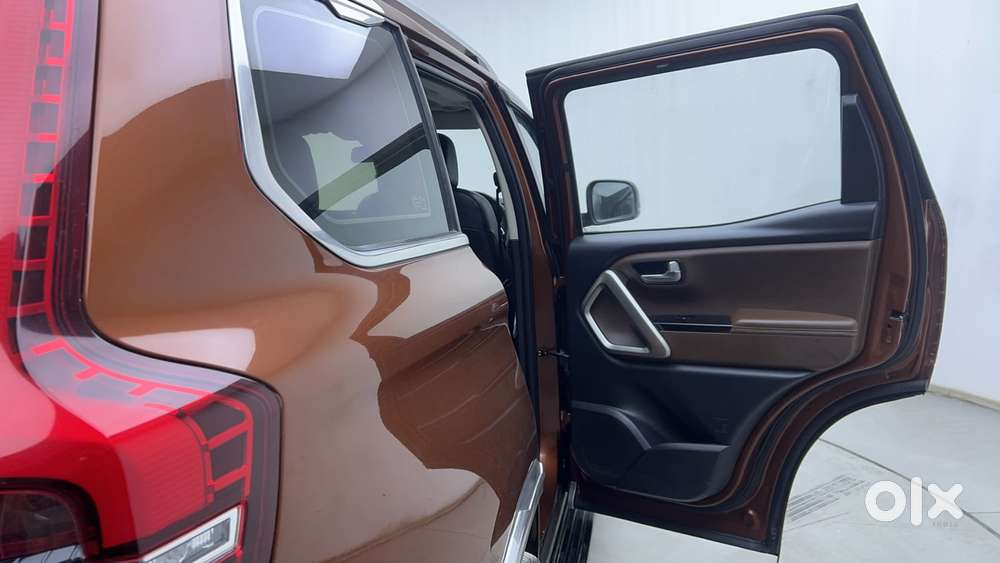 Mahindra Scorpio N Z8 L Diesel Mt 2wd 7 Str, 2022, Diesel