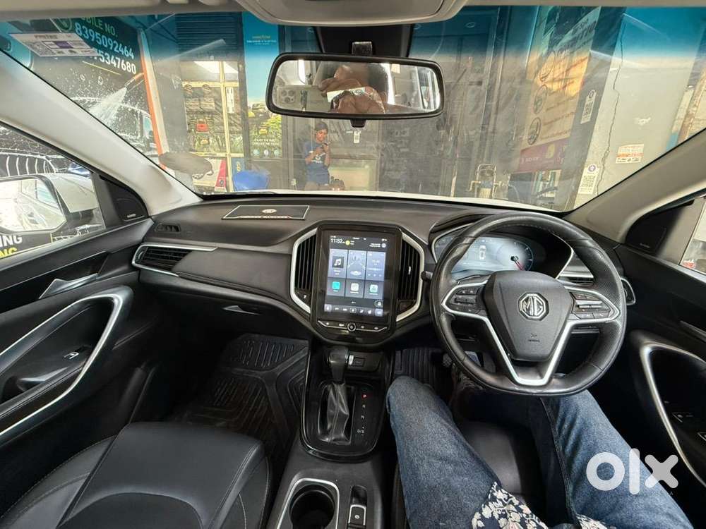 Mg Petrol Car 2020