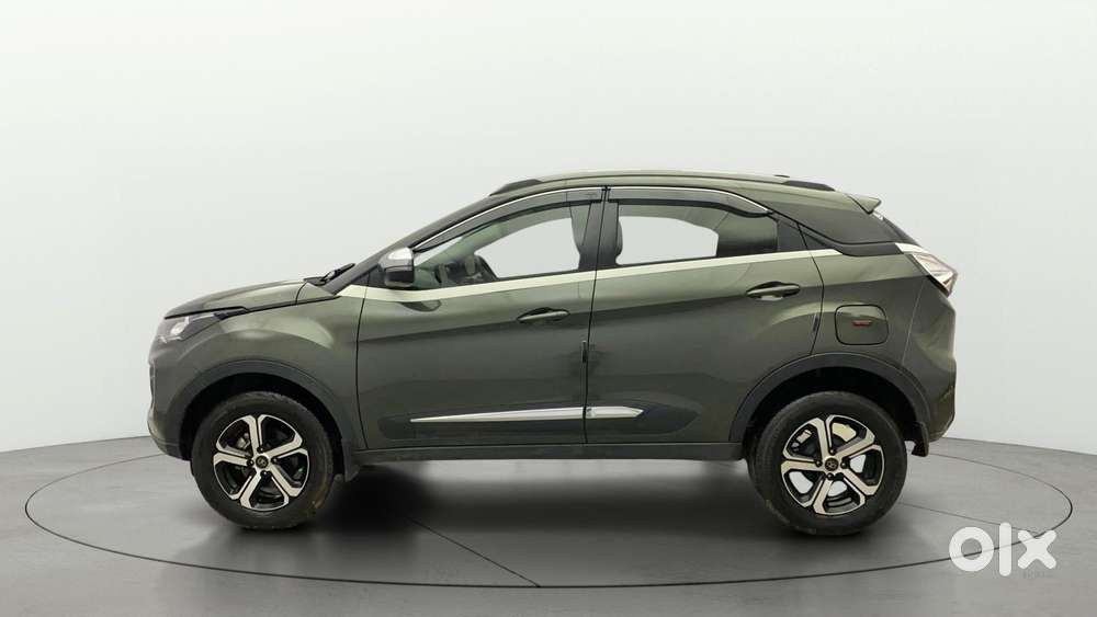 Tata Nexon 1.2 Revotron Xz Plus (s), 2023, Petrol