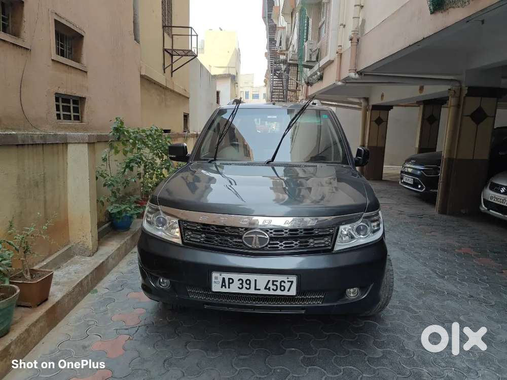 Tata Safari Storme 2019