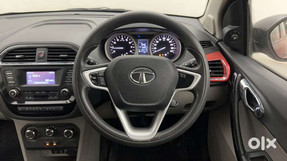 Tata Tiago Xz, 2017, Petrol