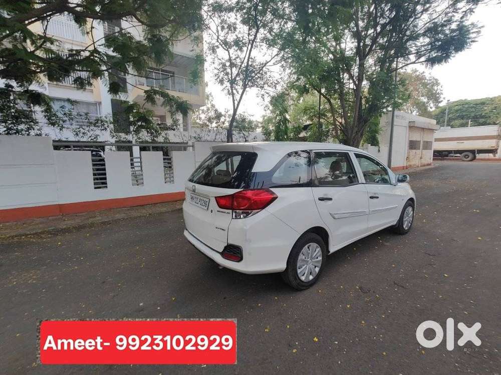 Honda Mobilio 1.5 S I-vtec Mt, 2015, Petrol