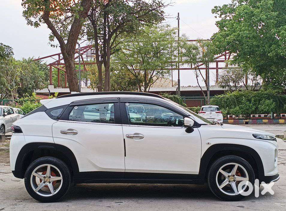 Maruti Suzuki Fronx Sigma 1.2 Mt, 2023, Petrol